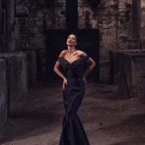Classy Long Black Dress With Open Shoulders